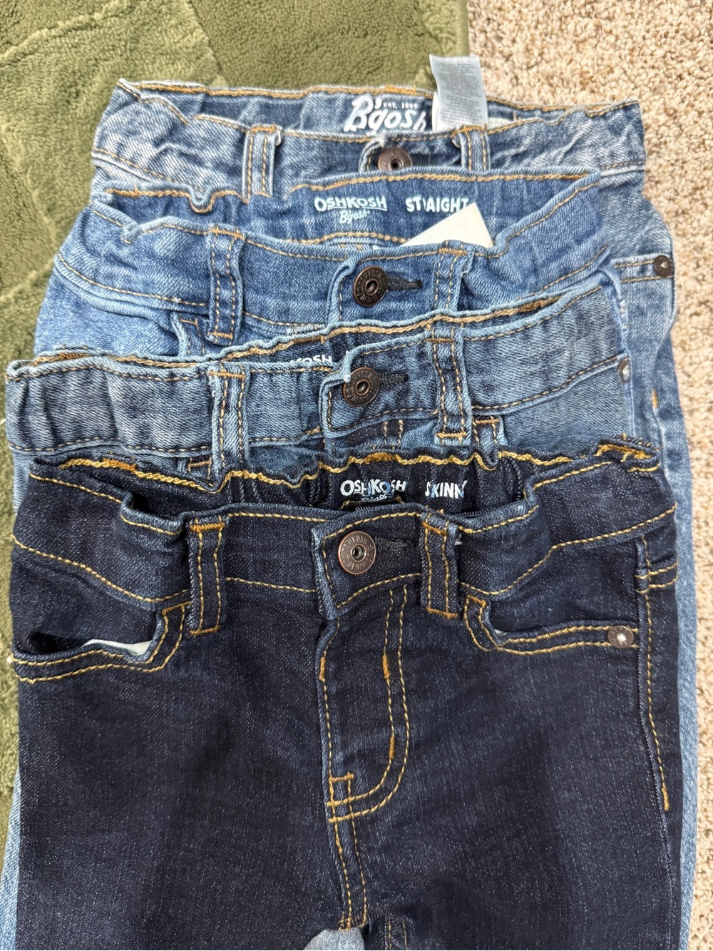 OshKosh B'gosh bundle Jeans - Dark Blue & Light Blue Washes